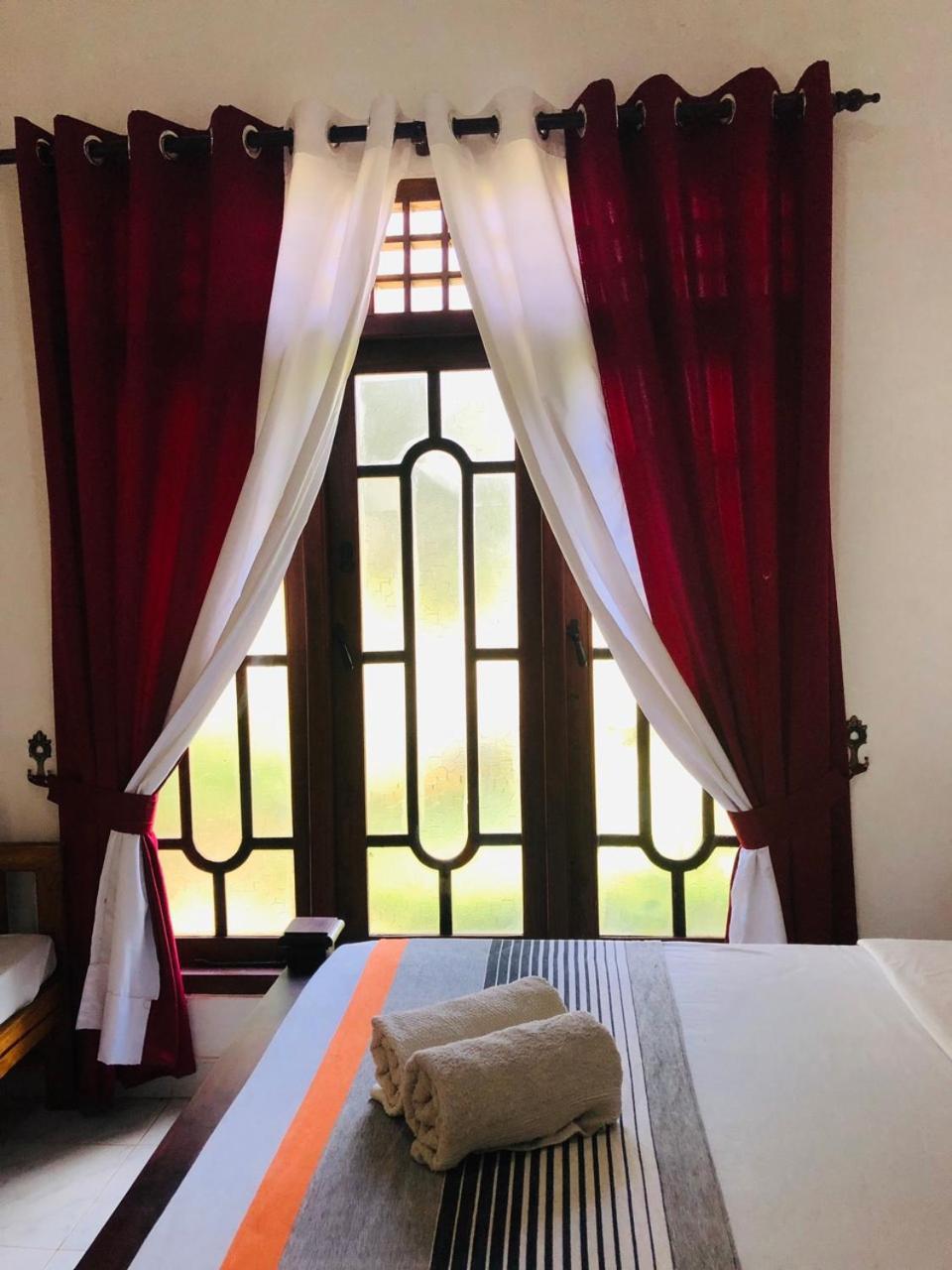 Bangalawa Resort Хабарана Экстерьер фото